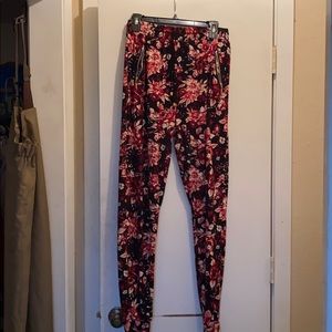 Women’s Floral print pants